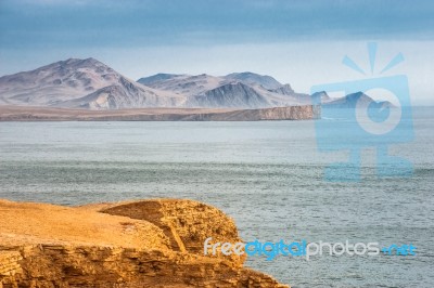 Peruvian Coastline, Rock Formations At The Coast, Paracas Nation… Stock Photo