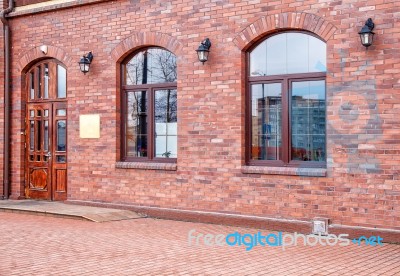 Plastic Windows In A Modern Building Stock Photo