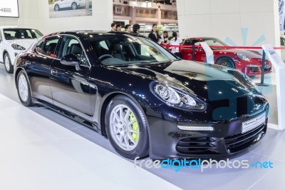 Porsche Panamera Se Hybrid, A Plug-in Hybrid That Promises Unsu Stock Photo