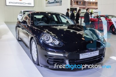 Porsche Panamera Se Hybrid, A Plug-in Hybrid That Promises Unsu Stock Photo