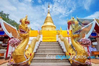 Pra Thad Doi Khum Temple In Chiangmai,  Thailand Stock Photo