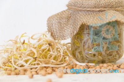 Preparation Of Pickled Soybeans In Vinegar And With Sauce Stock Photo