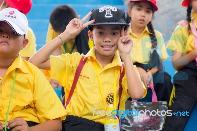 Primary Students Visit The Zoo, In The Jul 27, 2016. Bangkok Thailand Stock Photo