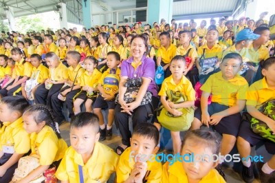 Primary Students Visit The Zoo, In The Jul 27, 2016. Bangkok Thailand Stock Photo