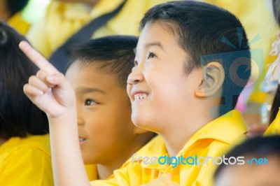 Primary Students Visit The Zoo, In The Jul 27, 2016. Bangkok Thailand Stock Photo