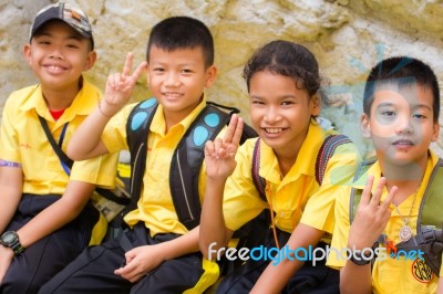 Primary Students Visit The Zoo, In The Jul 27, 2016. Bangkok Thailand Stock Photo