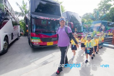 Primary Students Visit The Zoo, In The Jul 27, 2016. Bangkok Thailand Stock Photo