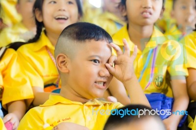 Primary Students Visit The Zoo, In The Jul 27, 2016. Bangkok Thailand Stock Photo