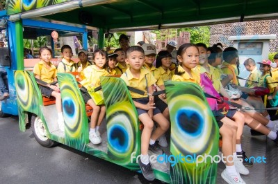 Primary Students Visit The Zoo, In The Jul 27, 2016. Bangkok Thailand Stock Photo