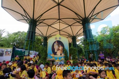 Primary Students Visit The Zoo, In The Jul 27, 2016. Bangkok Thailand Stock Photo