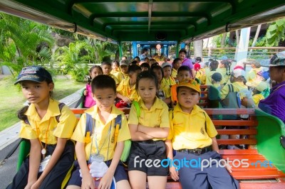 Primary Students Visit The Zoo, In The Jul 27, 2016. Bangkok Thailand Stock Photo