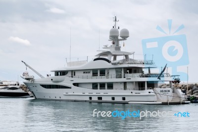 Puerto Banus, Andalucia/spain - July 6 : View Of The Harbour In Stock Photo