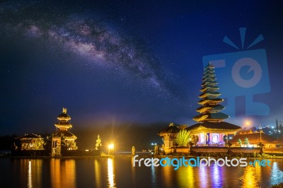 Pura Ulun Danu Bratan Temple In Bali, Indonesia Stock Photo