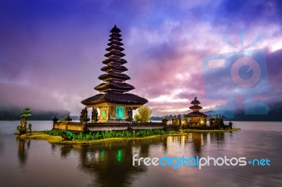 Pura Ulun Danu Bratan Temple In Bali, Indonesia Stock Photo