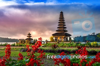 Pura Ulun Danu Bratan Temple In Bali, Indonesia Stock Photo