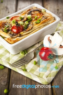 Quiche Lorraine With Chicken, Mushrooms, Broccoli And Tomatoes Stock Photo