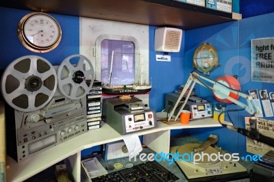 Radio Caroline Setup In The Motor Museum At Bourton-on-the-water… Stock Photo