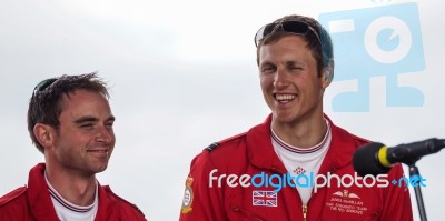 Red Arrows Pilots Entertaining The Crowds At Biggin Hill Stock Photo