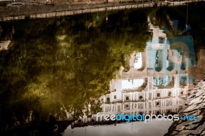 Reflection Of The State Castle And Chateau Complex Of Cesky Krum… Stock Photo