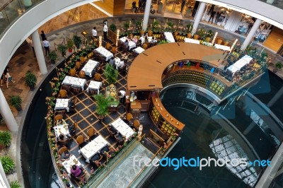 Restaurant At Marina Bay Sands Shopping Centre Stock Photo