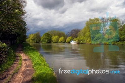 River Thames At Windsor Stock Photo