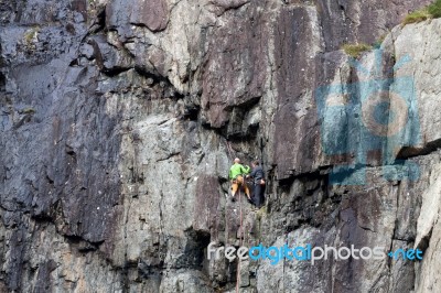 Rock Climbing In Snowdonia Stock Photo