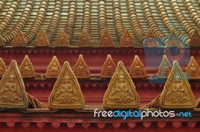 Roof Style Of Buddhist Temple (wat) Stock Photo