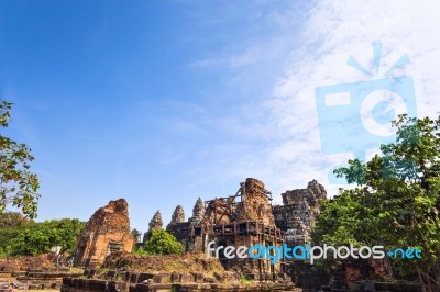 Ruins Of Phnom Bakheng Temple At Angkor Wat Complex Stock Photo