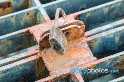 Rusty Key Lock Wire Mesh Stock Photo