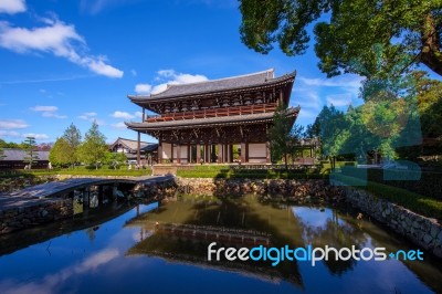 Sanmon - The Main Gate In Tofuku-ji, Kyoto Stock Photo