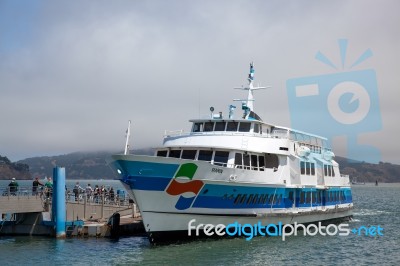 Sausalito, California/usa - August 6 : Ferry From Sausalito To S… Stock Photo