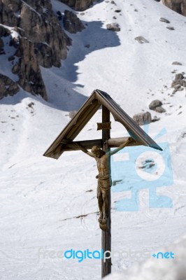 Sculpture Of Jesus On The Cross At Pordoi Stock Photo