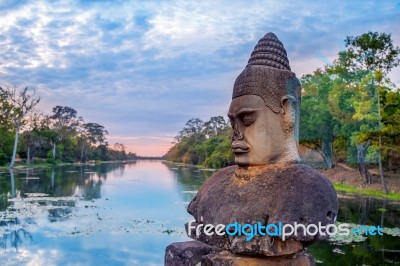 Sculptures In The South Gate Of Angkor Wat, Siem Reap, Cambodia Stock Photo