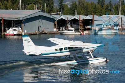 Seaplane Taxiingin Vancouver Stock Photo