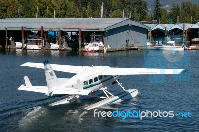 Seaplane Taxiingin Vancouver Stock Photo