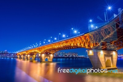 Seongsu Bridge At Night In Seoul,korea Stock Photo