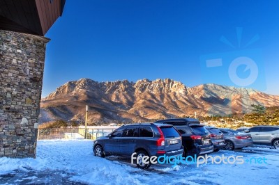 Seoraksan, Korea - February 7: Seoraksan National Park In Winter Location On Gangwon, South Korea On February 7, 2016 Stock Photo