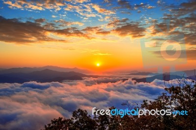 Seoraksan Mountains Is Covered By Morning Fog And Sunrise In Seoul,korea Stock Photo