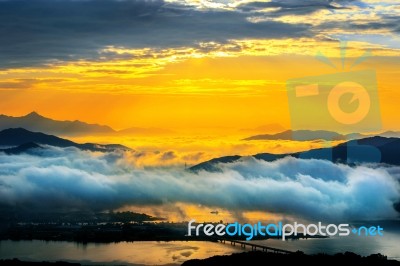 Seoraksan Mountains Is Covered By Morning Fog And Sunrise In Seoul,korea Stock Photo