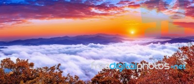 Seoraksan Mountains Is Covered By Morning Fog And Sunrise In Seoul,korea Stock Photo