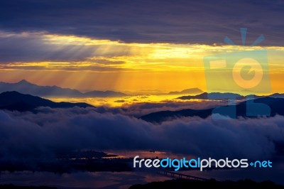 Seoraksan Mountains Is Covered By Morning Fog And Sunrise In Seoul,korea Stock Photo