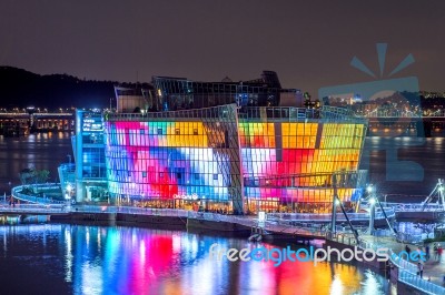 Seoul - August 3: Colorful Of Seoul Floating Island. It Is An Artificial Island Located In Han River. Photo Taken On August 3,2015 In Seoul, South Korea Stock Photo