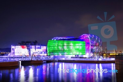 Seoul - August 3: Colorful Of Seoul Floating Island. It Is An Artificial Island Located In Han River. Photo Taken On August 3,2015 In Seoul, South Korea Stock Photo