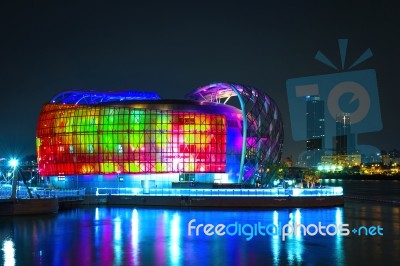 Seoul - August 3: Colorful Of Seoul Floating Island. It Is An Artificial Island Located In Han River. Photo Taken On August 3,2015 In Seoul, South Korea Stock Photo