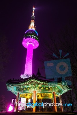 Seoul - December 17 : N Seoul Tower Located On Namsan Mountain In Central Seoul.photo Taken On December 17,2014 In Seoul,south Korea Stock Photo