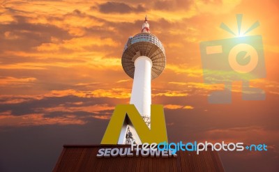 Seoul - March 27 : N Seoul Tower Located On Namsan Mountain In Central Seoul.photo Taken On March 27,2015 In Seoul,south Korea Stock Photo