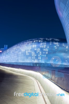 Seoul, South Korea - February 3: Dongdaemun Design Plaza Is A Modern Architecture In Seoul Designed By Zaha Hadid.photo Taken February 3,2015 In Seoul, South Korea Stock Photo