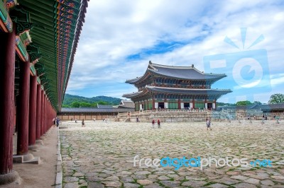 Seoul, South Korea - July 17:gyeongbokgung Palace The Best Of Attractions In Korea.photo Taken On July 17, 2015 In Seoul, South Korea Stock Photo