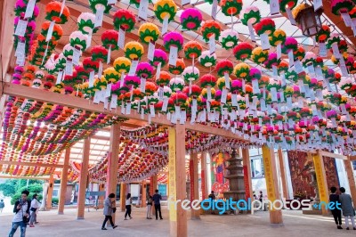 Seoul, South Korea - May 9 : Bongeunsa Temple With Hanging Lanterns For Celebrating The Buddha's Birthday On May. Photo Taken On May 9,2015 In Seoul,south Korea Stock Photo