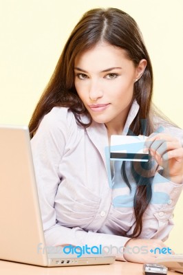 She Can On Line Shopping Stock Photo